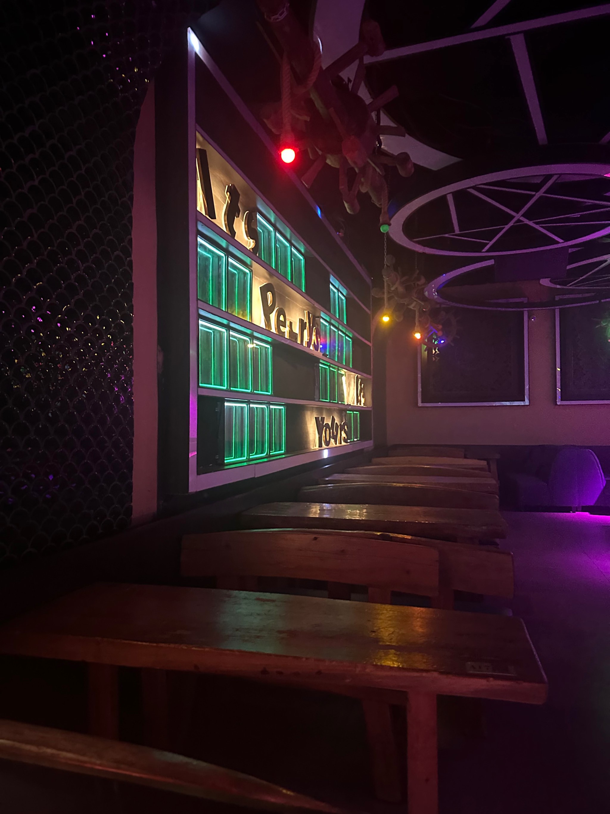 德阳商务ktv特色及商务ktv有没有选择指南-绵竹市ktv预定